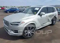 2021 Volvo XC90 фото
