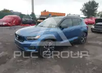 2021 Volvo XC40 фото