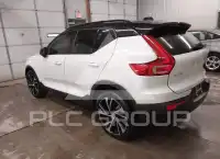 2021 Volvo XC40 photo