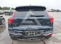 2021 Volvo XC40 фото