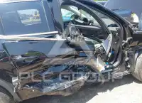 2021 Volvo XC40 фото