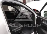 2021 Volvo XC40 фото