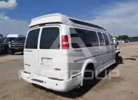 2021 GMC Savana фото