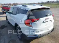 2021 GMC TERRAIN photo