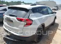 2021 GMC TERRAIN photo