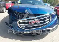 2021 GMC TERRAIN photo