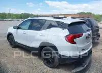 2021 GMC TERRAIN photo