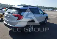 2021 GMC TERRAIN photo