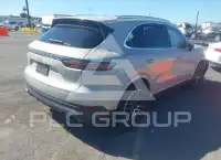 2021 Porsche Cayenne photo