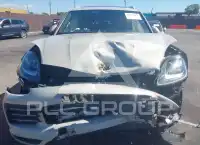 2021 Porsche Cayenne photo