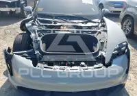 2021 Porsche Taycan фото