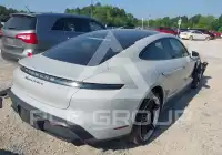 2021 Porsche Taycan фото