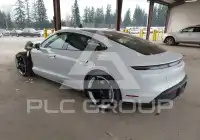 2021 Porsche Taycan photo