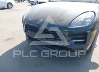 2021 Porsche MACAN photo