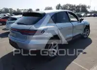2021 Porsche MACAN photo