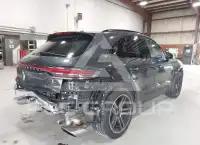 2021 Porsche MACAN photo