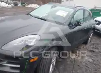 2021 Porsche MACAN photo
