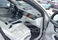 2021 Porsche MACAN photo