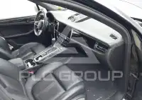 2021 Porsche MACAN photo