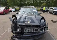 2021 Porsche MACAN photo