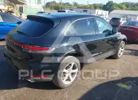 2021 Porsche MACAN photo