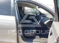 2021 Land Rover Discovery photo