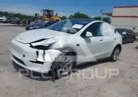 2021 Tesla Model Y фото