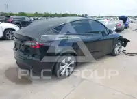 2021 Tesla Model Y photo