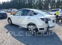 2021 Tesla Model Y фото