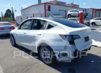 2021 Tesla Model Y фото