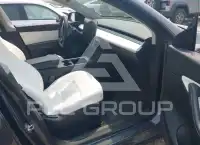 2021 Tesla Model Y фото