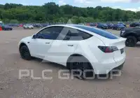 2021 Tesla Model Y photo