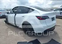 2021 Tesla Model Y photo