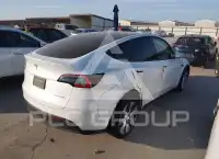 2021 Tesla Model Y фото