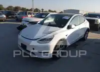 2021 Tesla Model Y фото