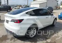 2021 Tesla Model Y фото