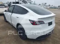2021 Tesla Model Y фото
