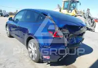 2021 Tesla Model Y photo