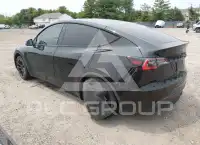 2021 Tesla Model Y фото