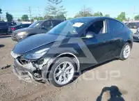 2021 Tesla Model Y photo