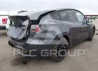 2021 Tesla Model Y фото