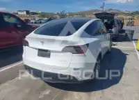 2021 Tesla Model Y фото