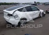 2021 Tesla Model Y фото