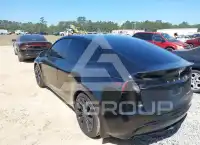 2021 Tesla Model Y photo