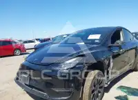 2021 Tesla Model Y photo