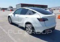2021 Tesla Model Y фото