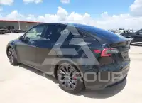 2021 Tesla Model Y фото