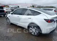 2021 Tesla Model Y фото