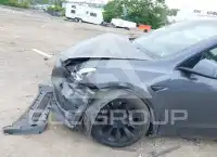 2021 Tesla Model Y фото