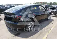 2021 Tesla Model Y photo